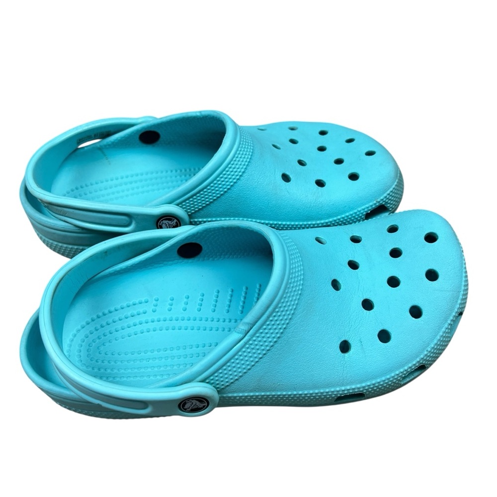 Crocs Classic‎ Clogs Womens 10 Mens 8 Unisex Comfort Shoes Light Blue Perforated